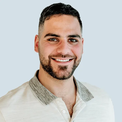 Avi Stoller